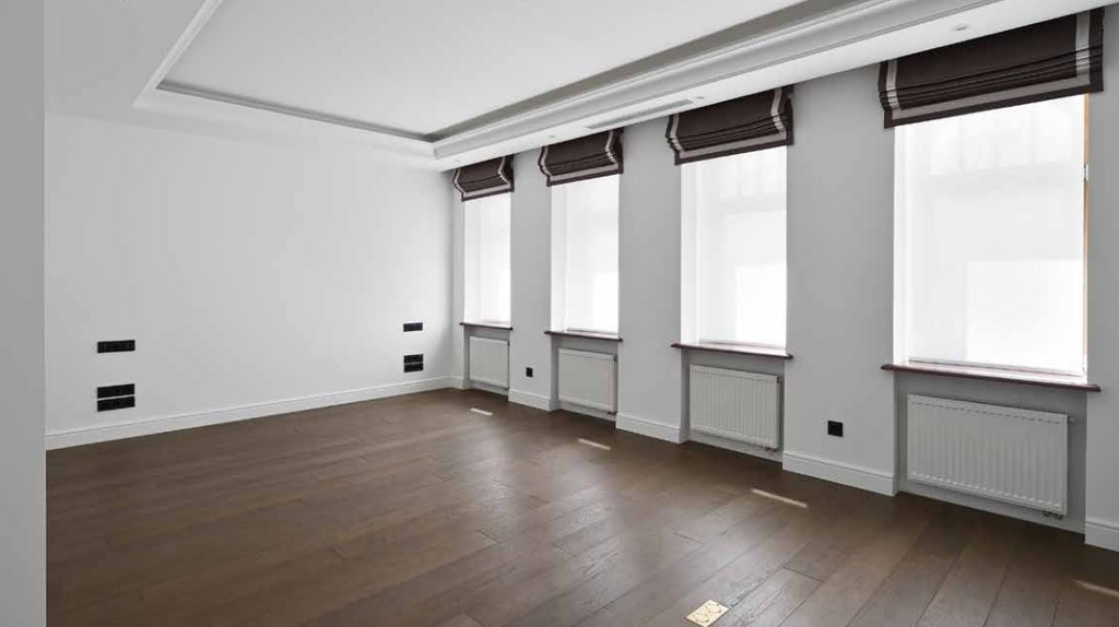 Комплекс представительских офисных особняков в класса 