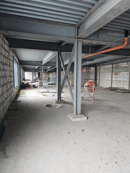 Современный строящийся бизнес центр на первой линии Проспекта Мира